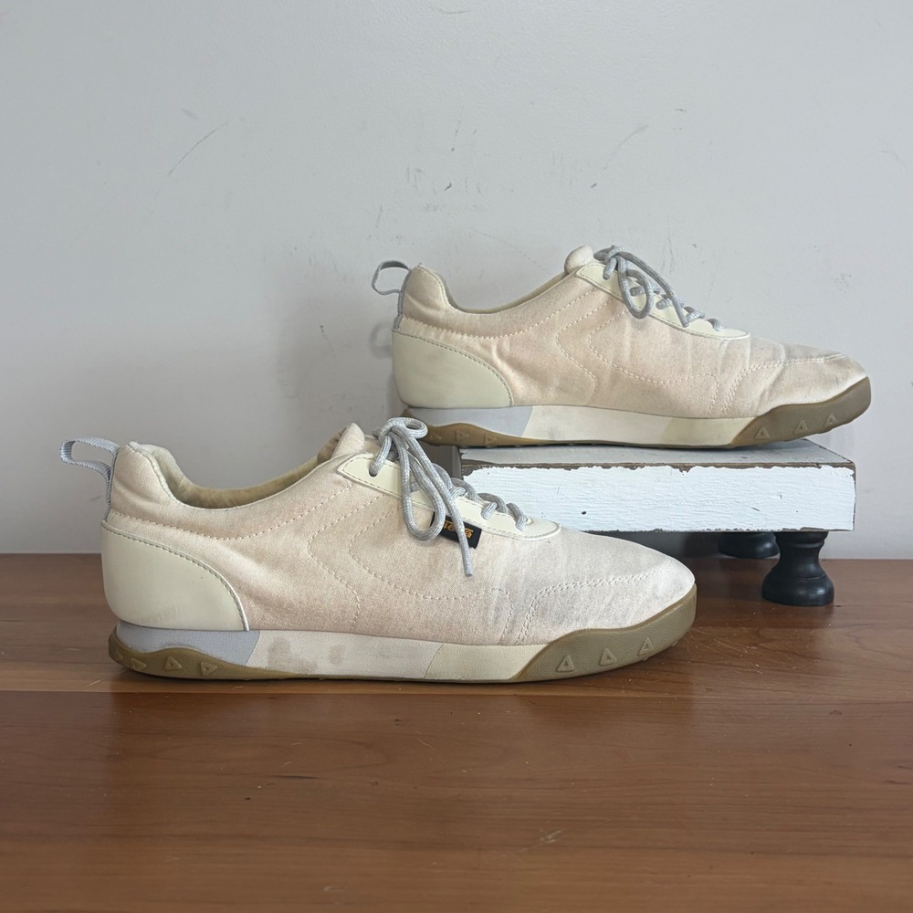 Teva Canyonview Low RP Women 7 Cream Tan Outdoor Hiking Sneakers 1124040